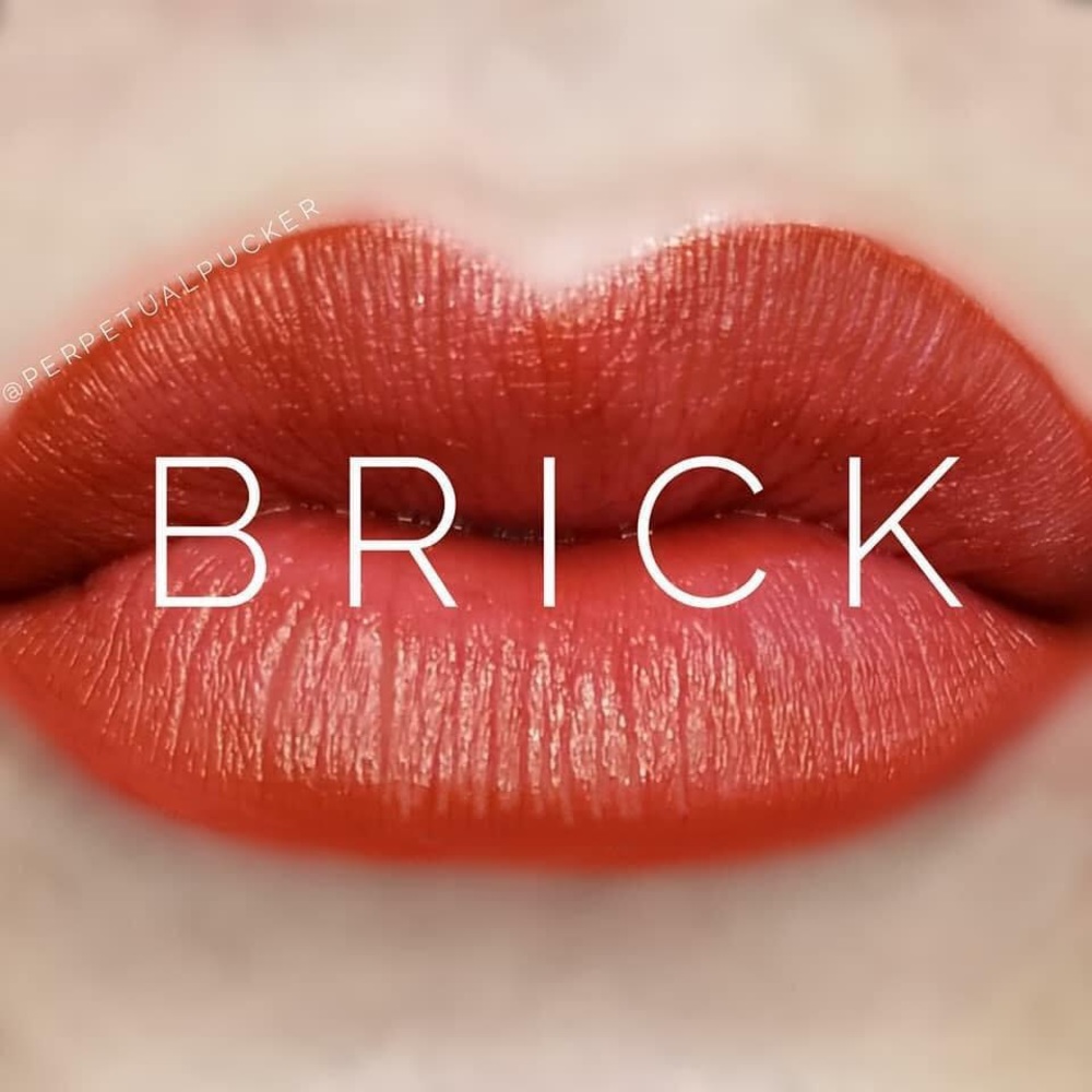 Brick lipSense